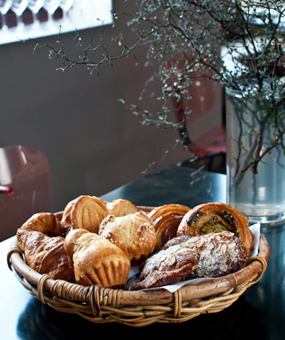 Goats Cheese Cigar - BAroque Bistro Bar