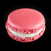 Baroque Strawberry & Vanilla Macaron